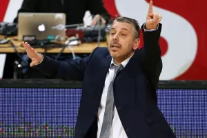 «Πειθαρχημένοι στην άμυνα κόντρα στην Τουρκ Τέλεκομ»