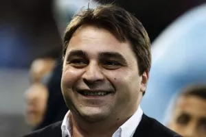Mήνυμα από Giorgi Kinkladze στον Τιμούρ!