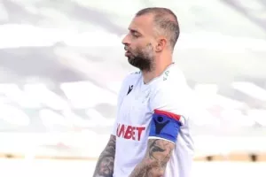 Παπουλής (Απόλλων/Ομόνοια)