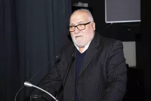 Πένθος στην Ομόνοια/ "Έφυγε" ο σπουδαίος Νίκος Χαραλάμπους