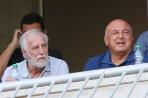 Box ΑΕΚ/Ομόνοια