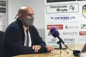 ΣΤΙΒ: "Παίξαμε την μπάλα που θέλουμε/Δεν μιλήσαμε για τη νέα χρονιά"