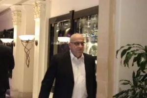 ΚΑΤΑΘΕΣΗ/Κούμας