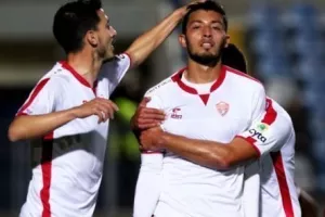 Μέσα σε ΟΛΑ!