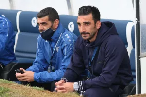 Δεν πέφτουμε