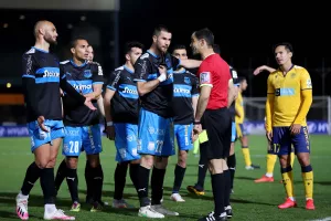 Απόλλων: Εσείς την δουλειά σας... 