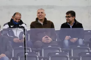 Σπουδαίο... διπλό ο Απόλλωνας με κορυφαίο τον Νταμπό! (φώτος)