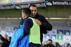 Σπουδαίο... διπλό ο Απόλλωνας με κορυφαίο τον Νταμπό! (φώτος)