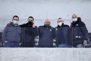 Σπουδαίο... διπλό ο Απόλλωνας με κορυφαίο τον Νταμπό! (φώτος)