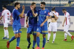 Με συνοπτικές διαδικασίες και... πεντάρα! (Φώτος)