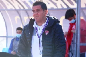 Ένας άβολος συμβιβασμός…