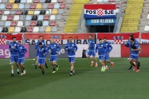 (ΦΩΤΟΣ) Η προπόνηση στο "HNK Rijeka Stadium"