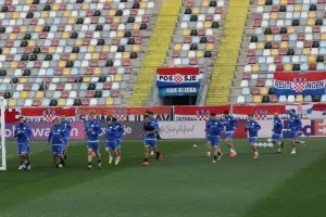 (ΦΩΤΟΣ) Η προπόνηση στο "HNK Rijeka Stadium"