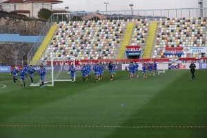 (ΦΩΤΟΣ) Η προπόνηση στο "HNK Rijeka Stadium"
