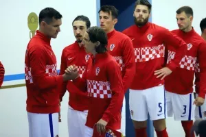 Πλήρωσε μια αδράνεια η Εθνική μας... (φώτος)
