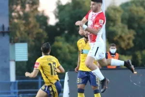 Από δυο δοκάρια και τελικά... δυο γκολ ο Μαέ και βήμα πρόκρισης η ΑΕΛ! (φώτος)
