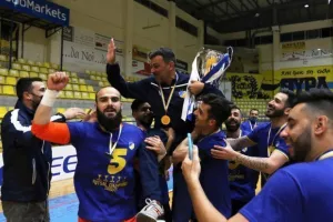 Πρωταθλητής το ΑΠΟΕΛ! (φώτος)