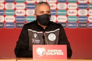 ΚΩΣΤΕΝΟΓΛΟΥ: "Τα πρώτα σημάδια είναι αισιόδοξα/ Δεν θέλω να είμαστε κομπάρσοι..." (ΒΙΝΤΕΟ)