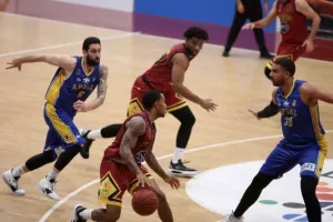 Συνέτριψε το ΑΠΟΕΛ και... έκανε το πρώτο βήμα (Φώτος)