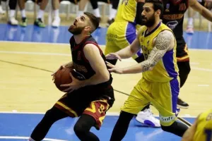 Νίκησε ξανά ο Kεραυνός και... 2-0 (φώτος)