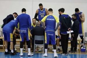 "Γαλαζοκίτρινο" στην παράταση το... αιώνιο! (φώτος)