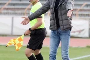Στήνει τσαντίρι στα ημιτελικά! (φώτος)