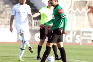 Στήνει τσαντίρι στα ημιτελικά! (φώτος)