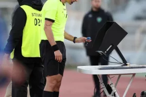 Στήνει τσαντίρι στα ημιτελικά! (φώτος)