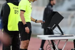 Στήνει τσαντίρι στα ημιτελικά! (φώτος)