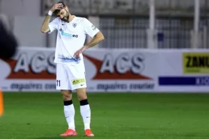 Οι Λέοντες είναι εδώ... με τον άνθρωπο των ντέρμπι! (Φώτος)