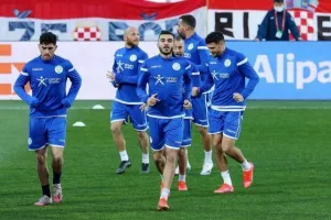 (ΦΩΤΟΣ) Η προπόνηση στο "HNK Rijeka Stadium"