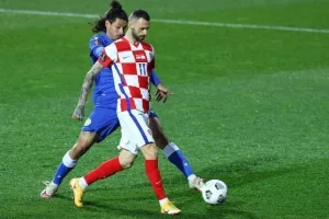 Πλήρωσε μια αδράνεια η Εθνική μας... (φώτος)