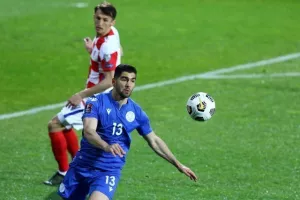 Πλήρωσε μια αδράνεια η Εθνική μας... (φώτος)