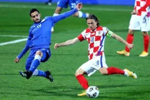 Πλήρωσε μια αδράνεια η Εθνική μας... (φώτος)