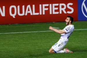 Τι ακολούθησε... μετά την γκολάρα του Πίττα! (φώτος)