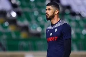 "Κόλλησαν" στο ντέρμπι Ομόνοια και Ανόρθωση (φώτος)