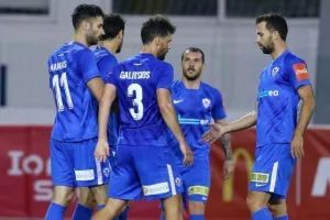 Με συνοπτικές διαδικασίες και... πεντάρα! (Φώτος)