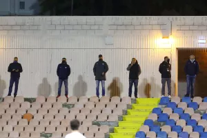 Απογοήτευση...