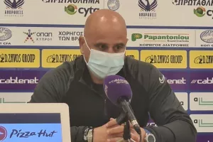 "Δύο συνεχόμενες χρονιές, είμαστε η μοναδική ομάδα που διεκδικεί και τους δύο τίτλους"
