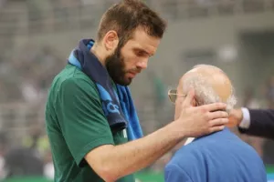 Καλάθης και Παππάς για Θανάση Γιαννακόπουλο (φώτος)