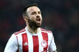 Bαλμπουενά: Ανανέωσε κι επίσημα με τον Ολυμπιακό