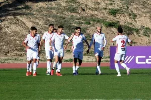 Ένας άβολος συμβιβασμός…