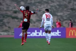 Ένας άβολος συμβιβασμός…
