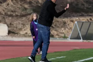 Έριξε... τριάρα στη Νέα Σαλαμίνα (φώτος)