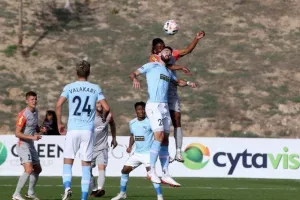 Έριξε... τριάρα στη Νέα Σαλαμίνα (φώτος)