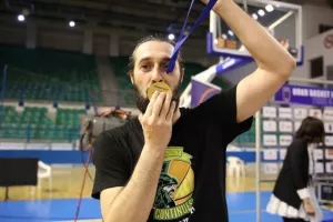 ΚΥΠΕΛΛΟΥΧΟΣ η ΑΕΚ! (Φώτος)