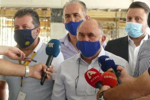 "Να είναι πάλι δίπλα στην αγαπημένη του ΑΕΛ"