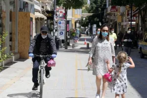Στο τραπέζι αύξηση ή κατάργηση των sms/Ρεπορτάζ ΚΥΠΕ