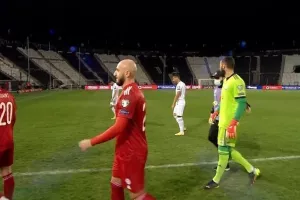 Ενενηντάλεπτο ο Λόρια με την Ελλάδα