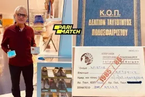 Ο στρατιώτης του ΑΠΟΕΛ, Τάκης Αντωνίου παρέδωσε... κειμήλια στο Μουσείο! (φώτος)